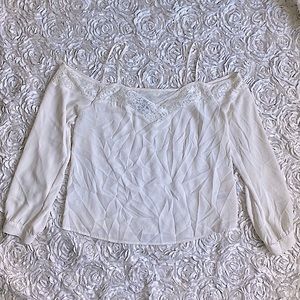 Express white cold shoulder top size XS